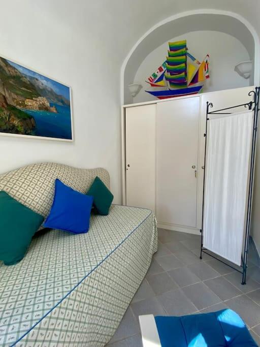 Collywood Villa ปิอาโนดิซอร์เรนโต ภายนอก รูปภาพ